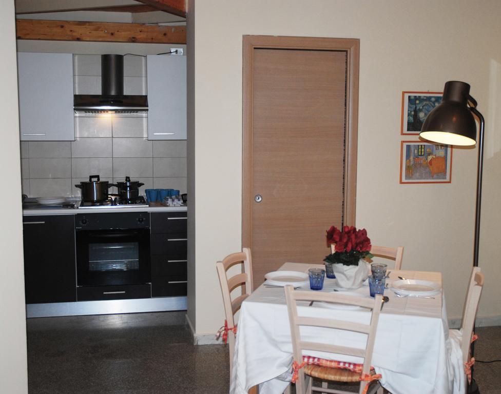 Brezzolina Apartment With Parking Битонто Екстериор снимка