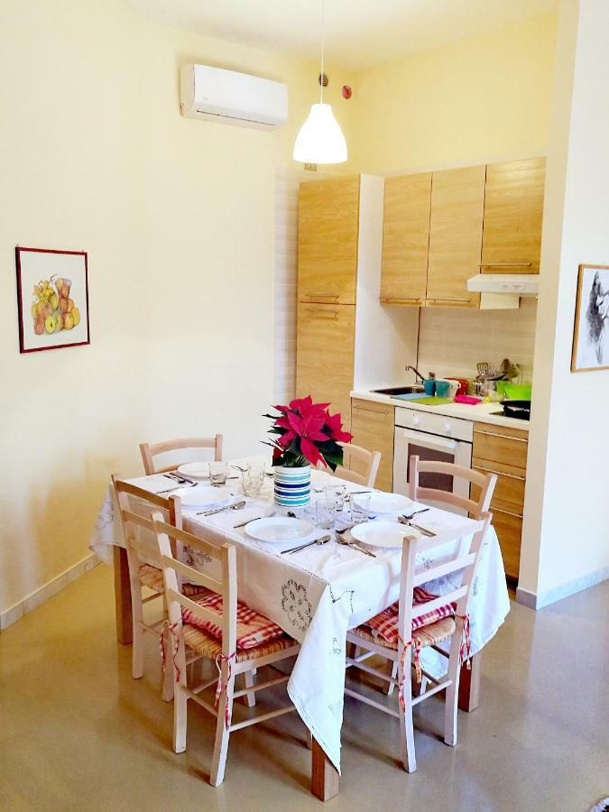 Brezzolina Apartment With Parking Битонто Екстериор снимка
